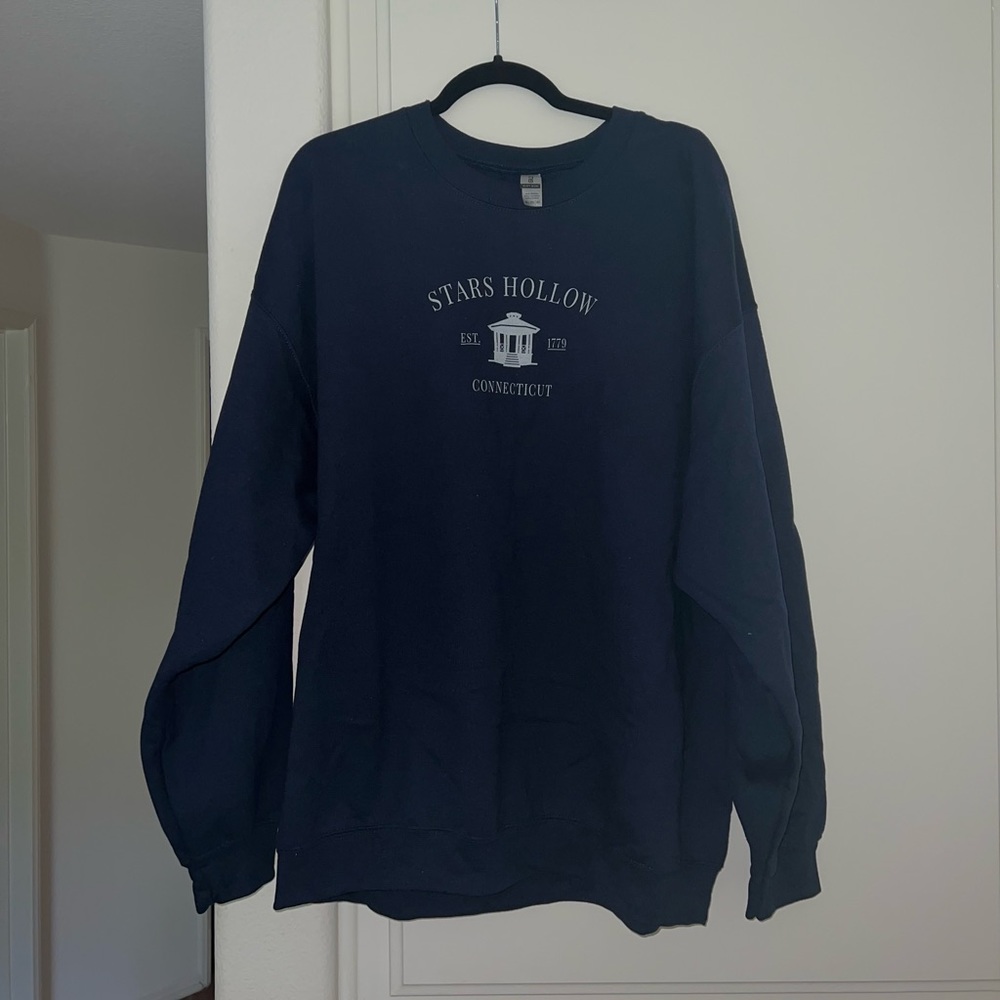 Stars Hollow Gazebo Crewneck Sweatshirt | Vintage Style | Oversized